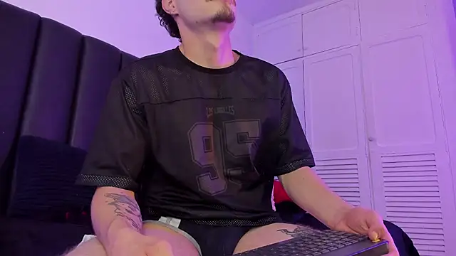 Alexlux1 webcam