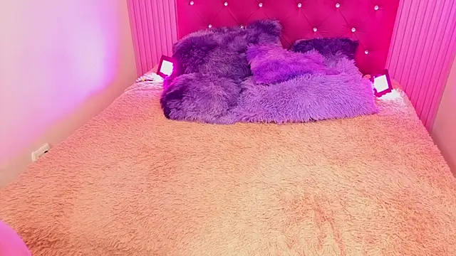 Katy_Love01 webcam
