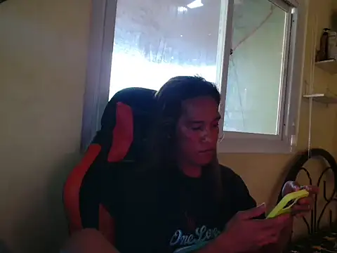 ashelyxyn69xx webcam