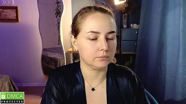 Watch Mira_Mermayd live on EroticFlix - High definition streams