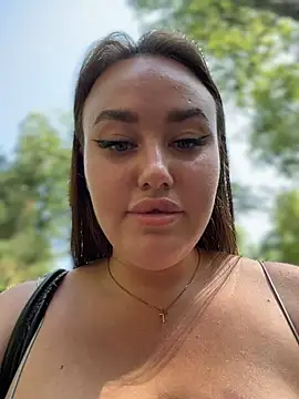 KiraSunshine webcam