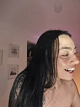 helena_smith webcam