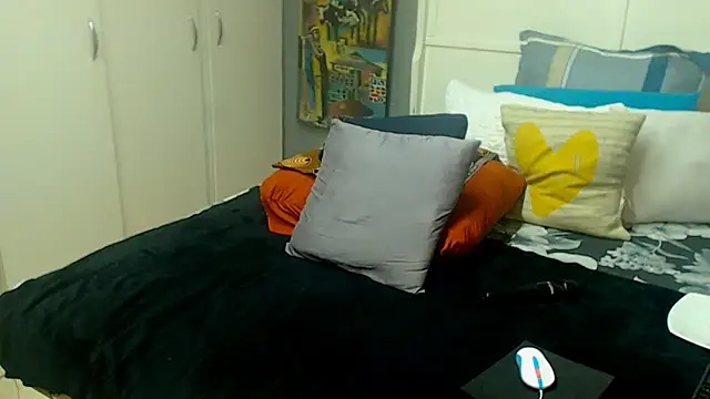 Brunettedevon33 webcam