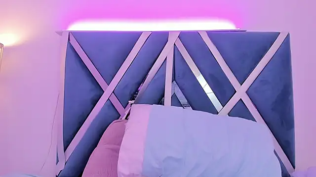 aniemorningstar webcam