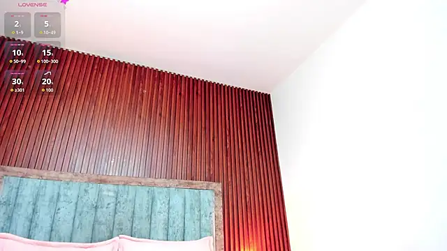 Pinkceeleste webcam