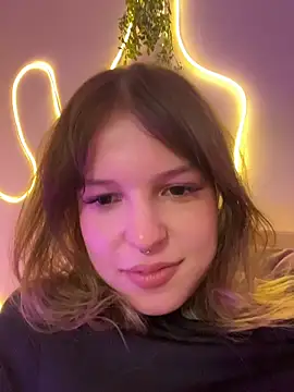 Lisa_Blossom webcam