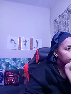 LaReineCleo webcam