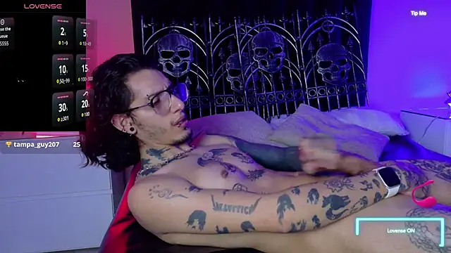 Vergil_Noir_ webcam