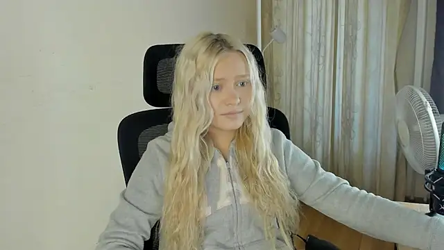 MidnightPoise webcam