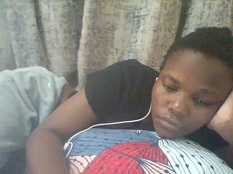 tina_2030 webcam