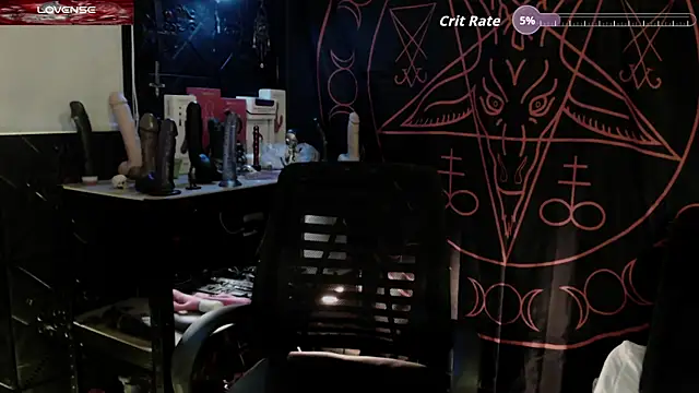 Evil_Queen_666 webcam