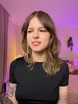 Lisa_Blossom webcam