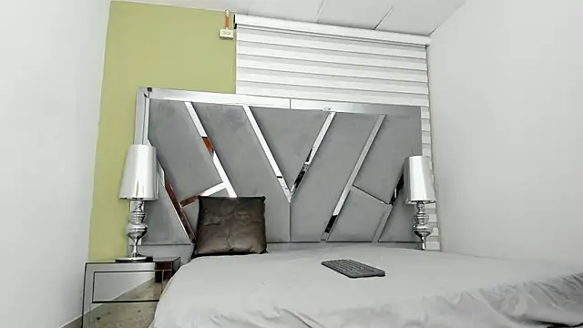 Atenea_sexxx webcam