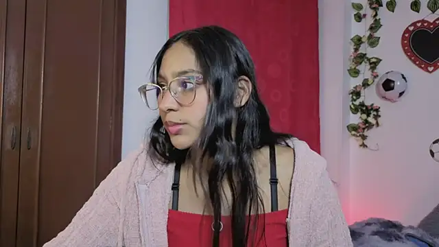PaulaCutexs webcam