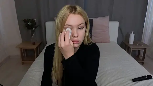 MelissaAvis webcam