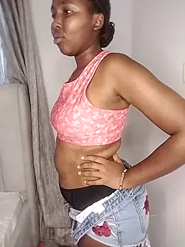 sexyygyall webcam