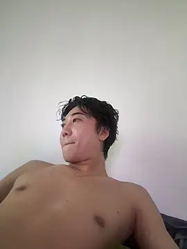 YourBadboy718 webcam