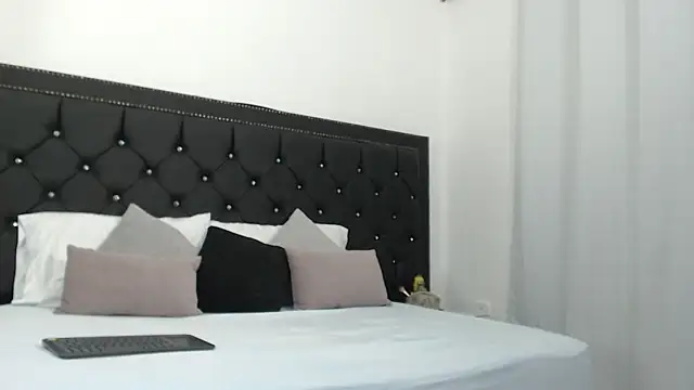ElenaStone_ webcam