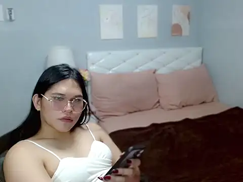 AlianaFord webcam