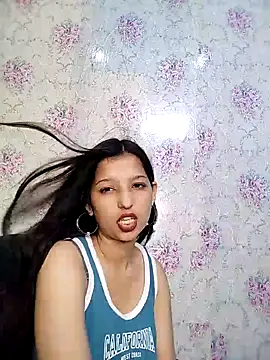 Queen_Rosyy webcam