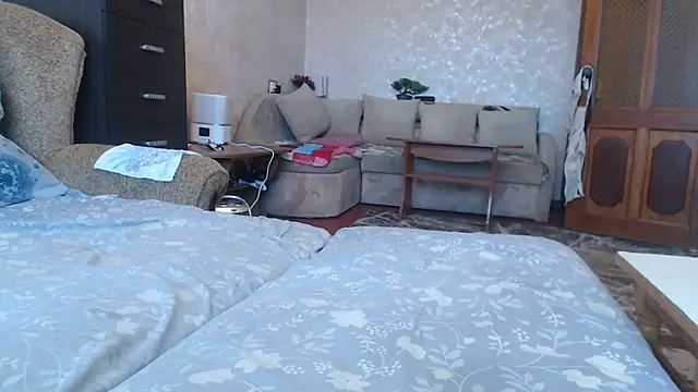 Amy_August webcam