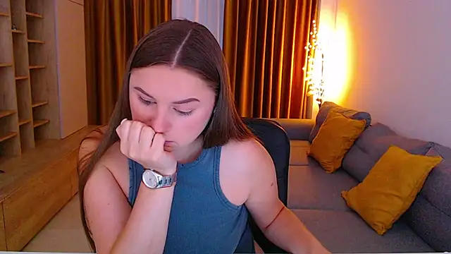 mia_bloomy webcam