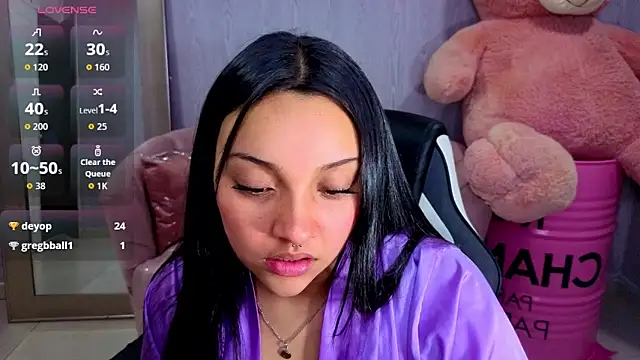 lia_harper_t live cam on StripChat