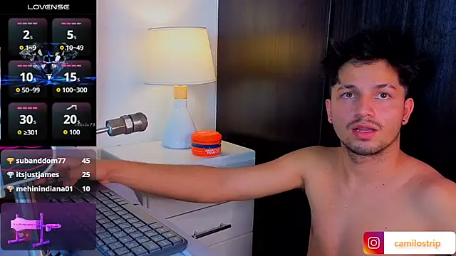 Issac_james_ webcam