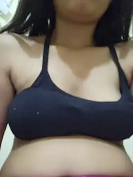 CuteSarikaLIVE webcam