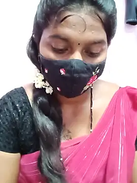 CuteDevilAnu webcam