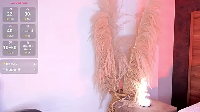 CristineRainn_ webcam