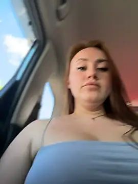 KiraSunshine webcam