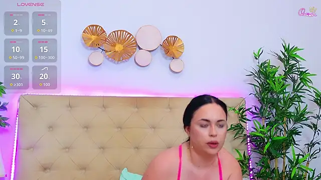 TemptingLuna_ webcam