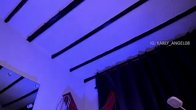 karly_angeel webcam