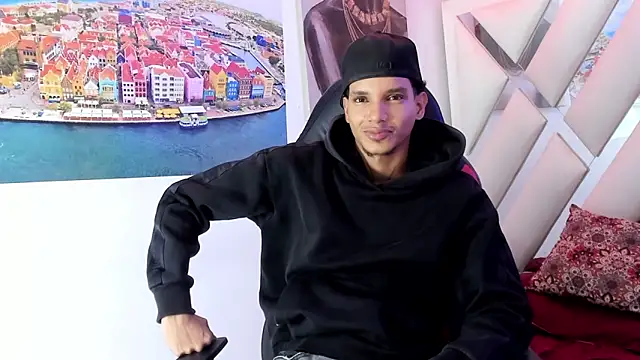 kai_storm77 webcam