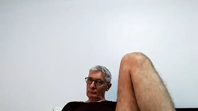 BIGUNCUTHARDCOCK webcam