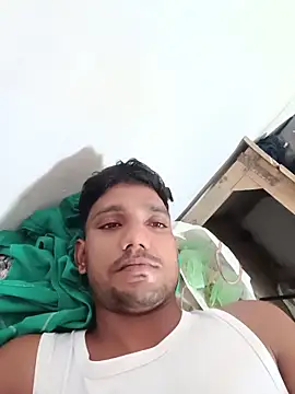 BiggerDickGuy webcam