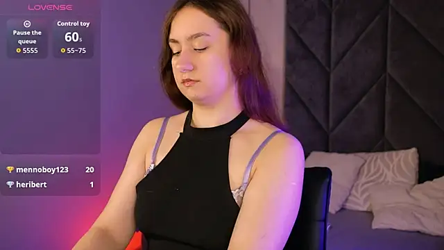 polly_bloomm webcam