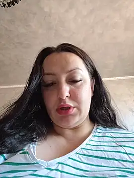 AMYRA_HOT webcam
