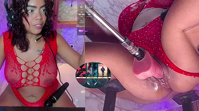NinaCapelli webcam