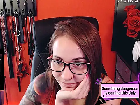 _MissJaneWarren_ webcam