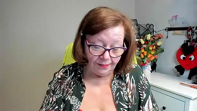adelewildx - Adelewildx's free webcam - UK Sex Cams
