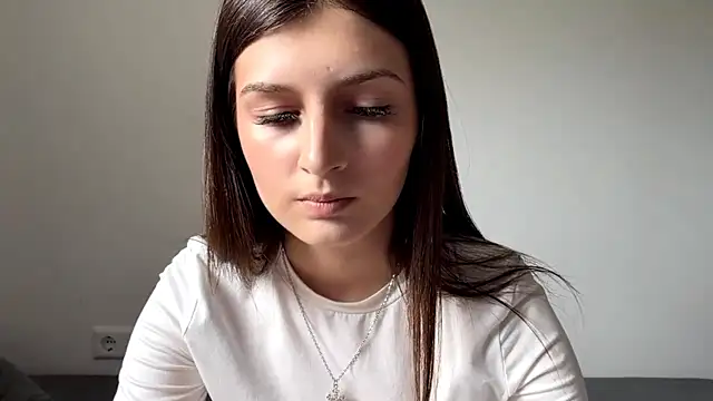 spanishrooter - SpanishRooter's free webcam - UK Sex Cams