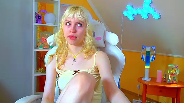 hannahhollis - HannahHollis's free webcam - UK Sex Cams