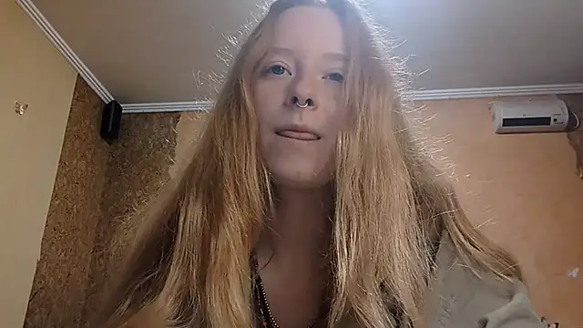 Watch KateVibe_01 live on EroticFlix - High definition streams
