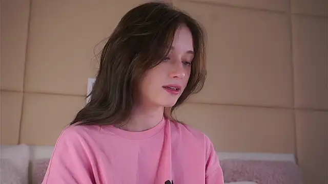edlinhargus (F teen) - Make my breath catch in my throat