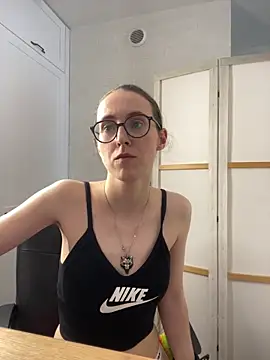 MartiniiSelenna webcam