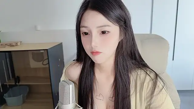 holo_love webcam