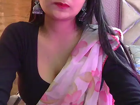 Watch miss-riyaa live on EroticFlix - High definition streams