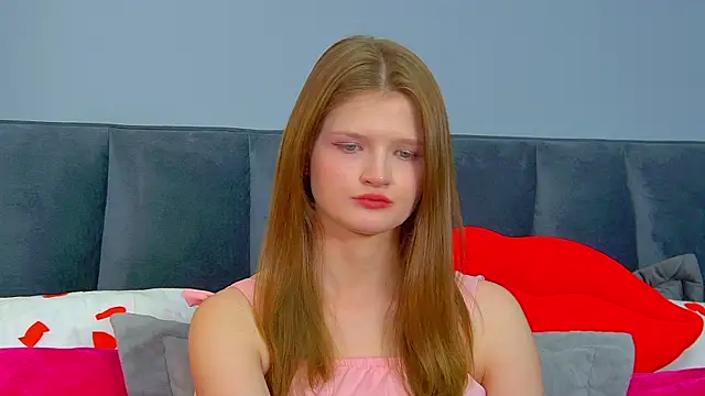 janerosen (F teen) - Put on stockings and show your legs🙈